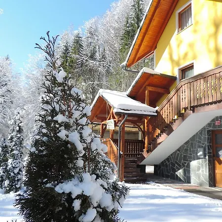 Apartment Gatej Cerkno